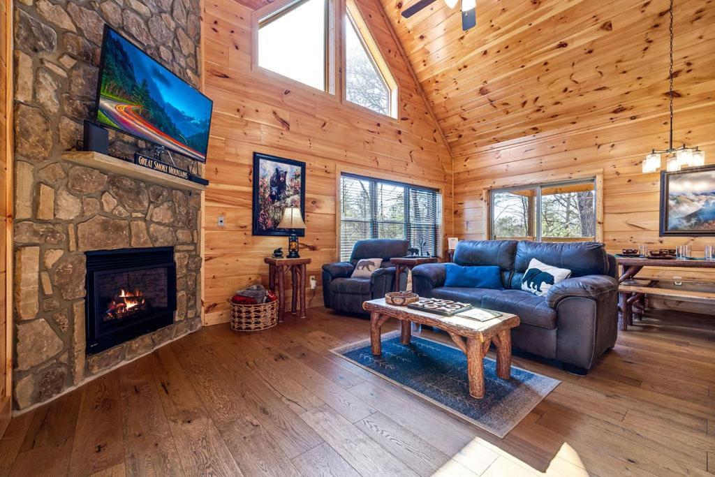 Bobcat Den By Eden Crest Vila Gatlinburg Exterior foto