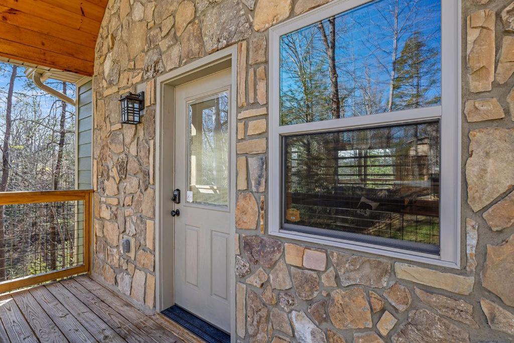 Bobcat Den By Eden Crest Vila Gatlinburg Exterior foto